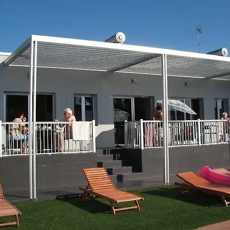 Aparthotel California Rooms