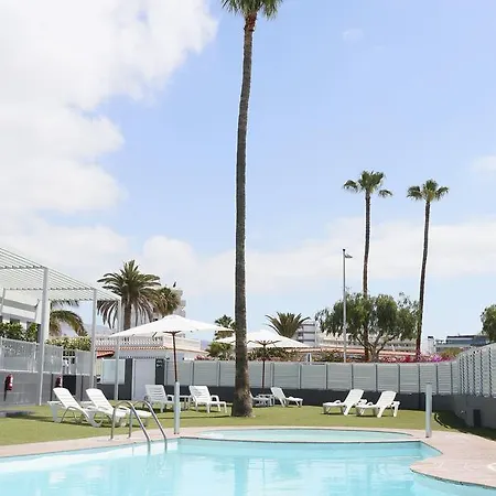 Aparthotel California Rooms
