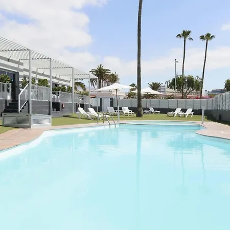 Aparthotel California Rooms 3*